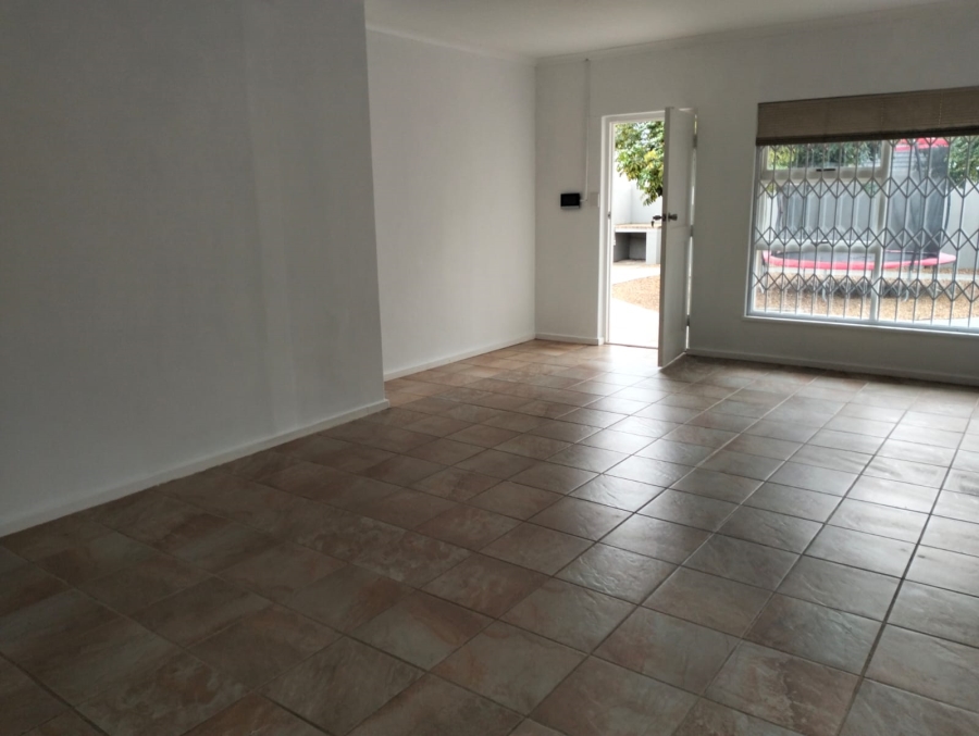 To Let commercial Property for Rent in Durbanville Western Cape